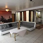 Pmc Business Appartement *