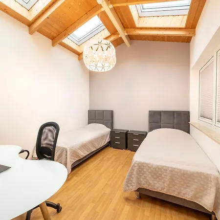 Pmc Business Apartment